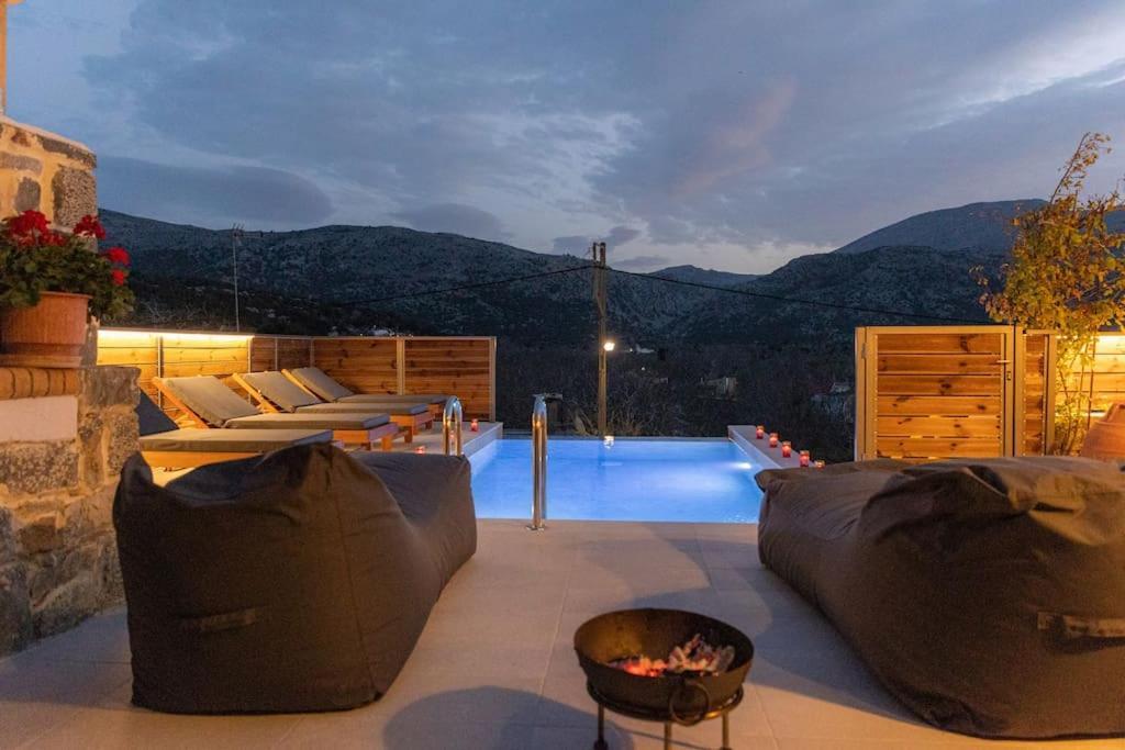 Lasithi Luxury Villa Mesa Lasithi المظهر الخارجي الصورة